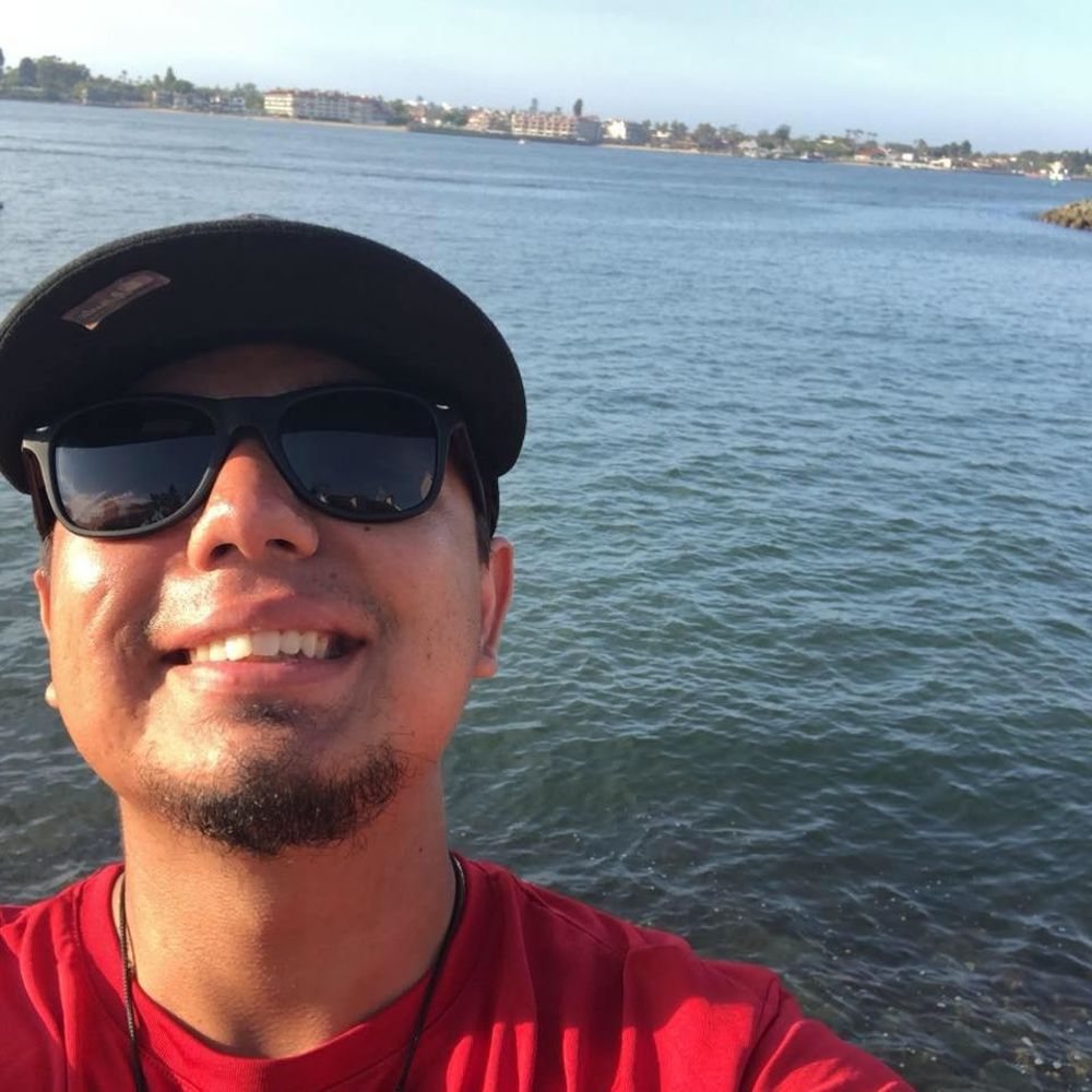 Meet your Posher, Luis